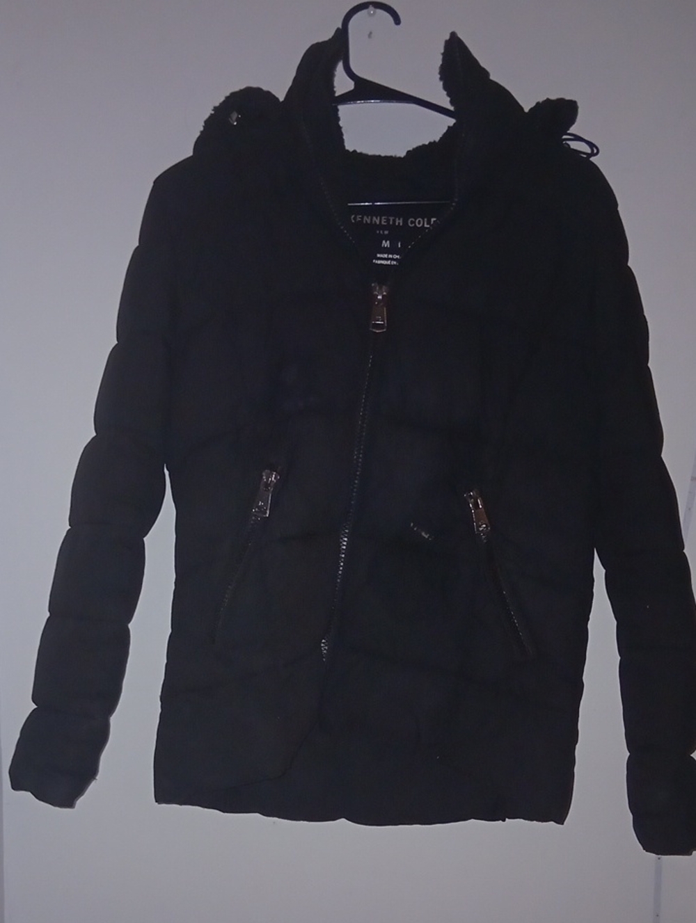 Kenneth Cole Women's Black Quilted Puffer Jacket with Hood Size M